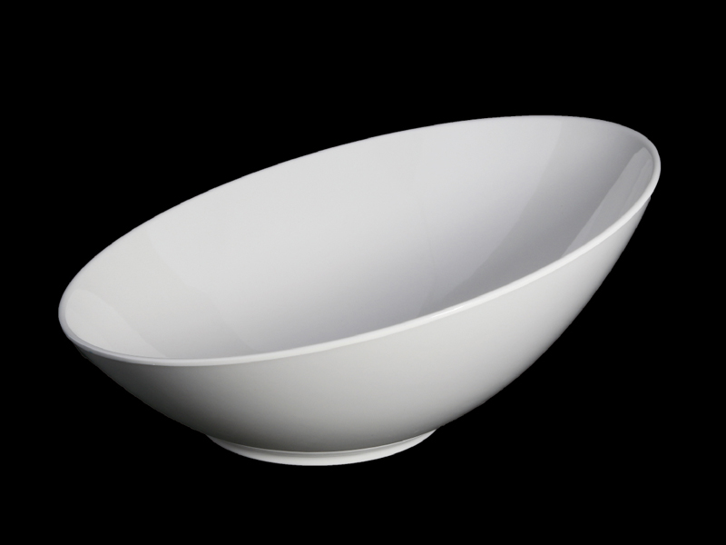 Oblique mouth bowl